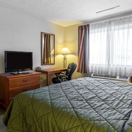 Quality Inn Delta Gateway To Rocky Mountains Exterior photo