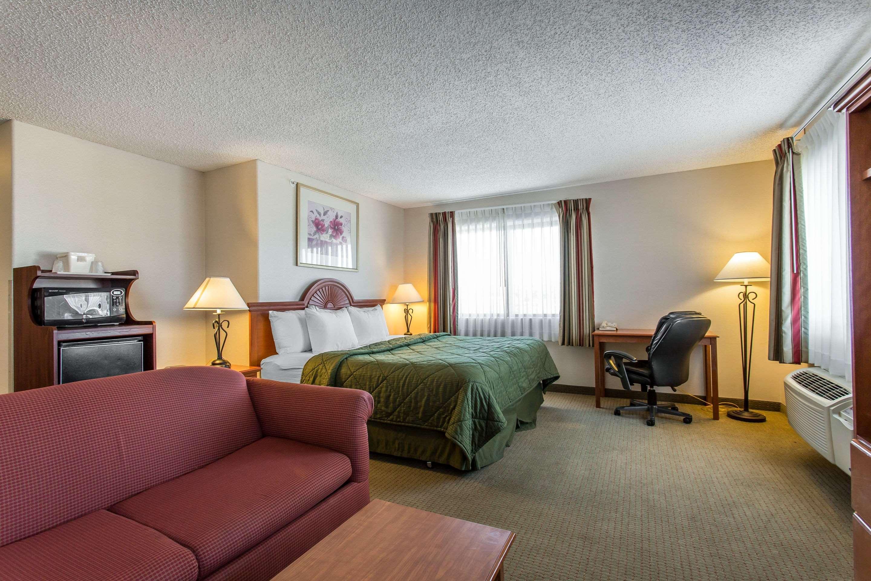Quality Inn Delta Gateway To Rocky Mountains Exterior photo