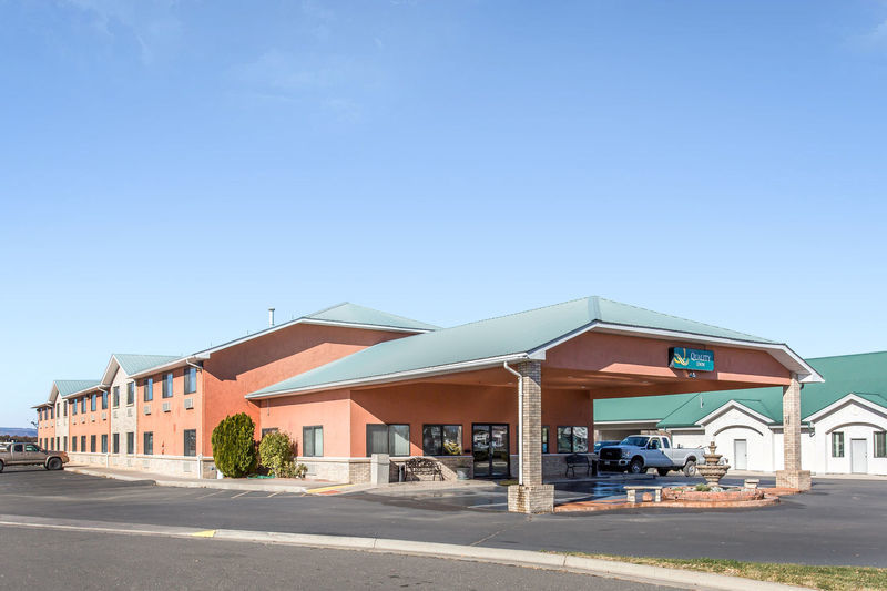 Quality Inn Delta Gateway To Rocky Mountains Exterior photo